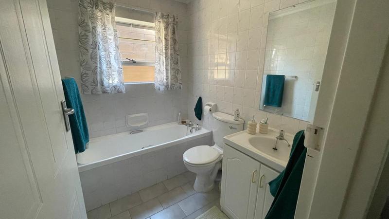 3 Bedroom Property for Sale in Tyger Valley Western Cape